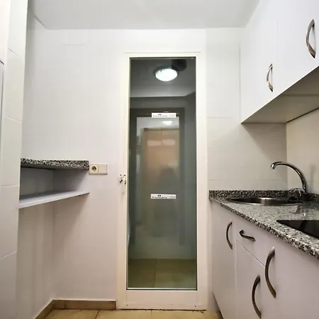 Apartment One Bedroom Appartement At Benidorm 700 M Away From The Beach With Sea View Shared Pool And Terrace *